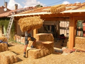 Isolation toiture paille