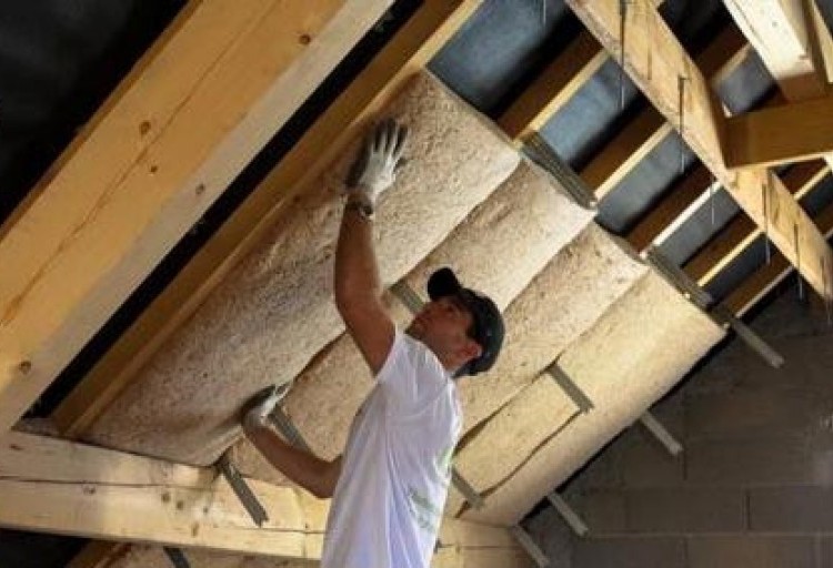 Materiel pour isolation combles