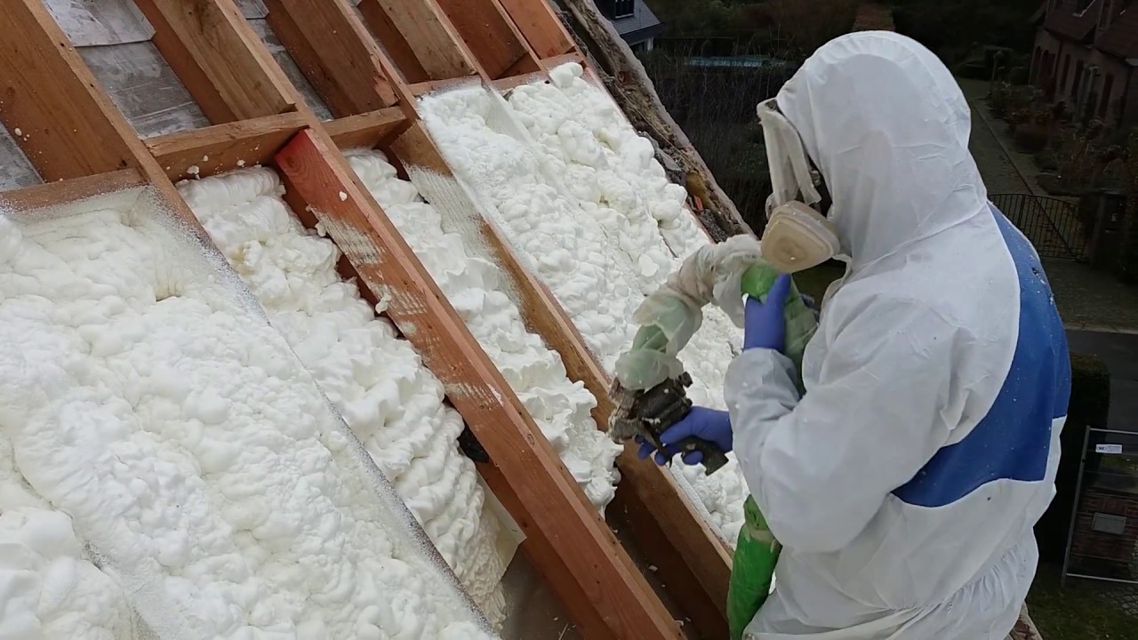 Isolation des combles mousse polyuréthane