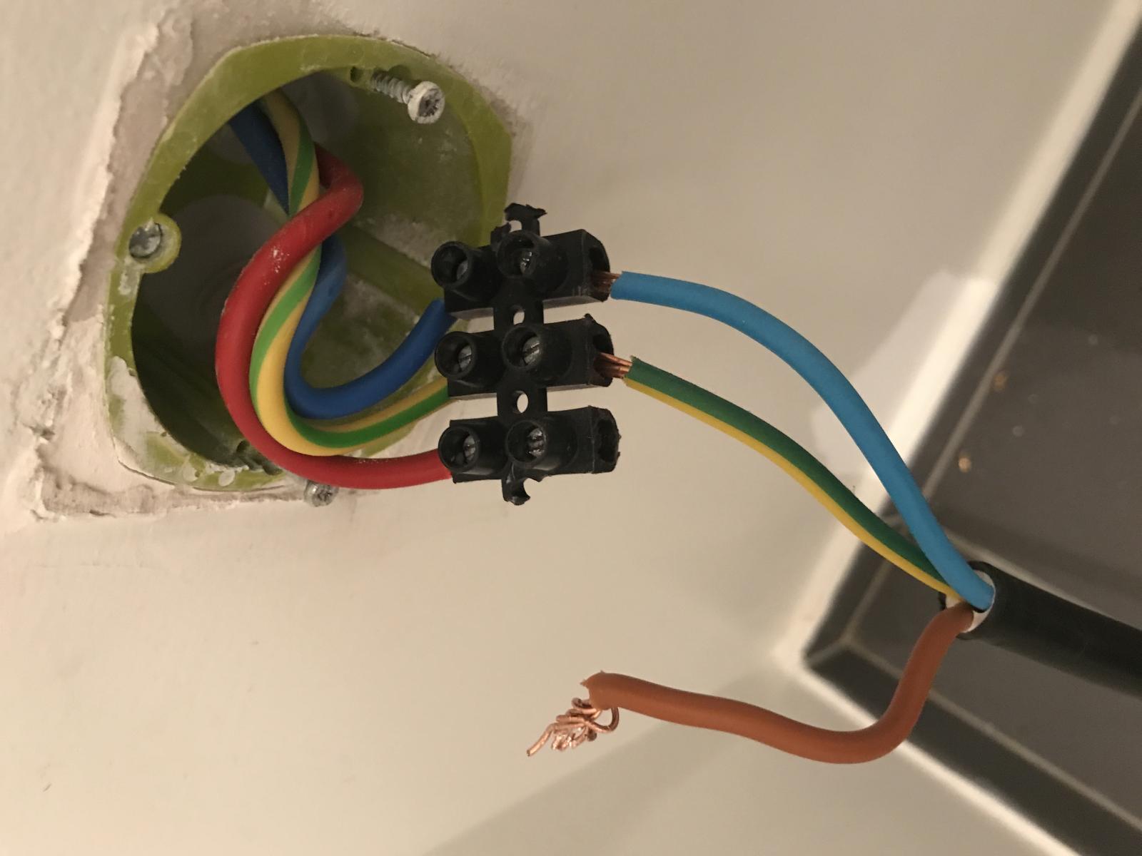 Schema electrique cuisiniere