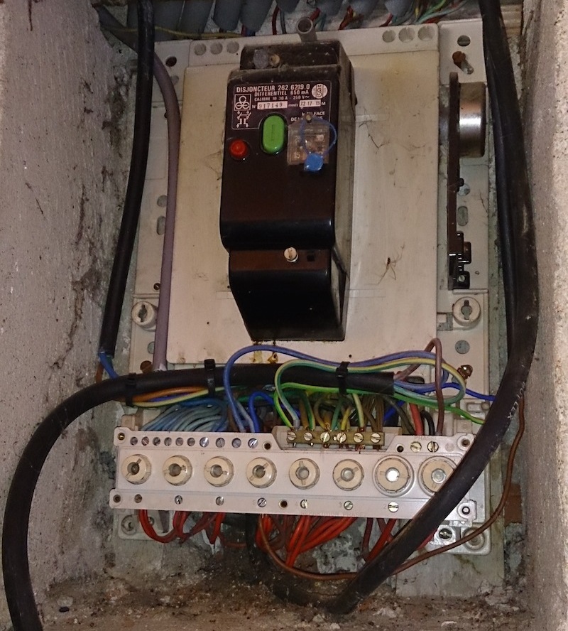 Norme electrique porte fusible
