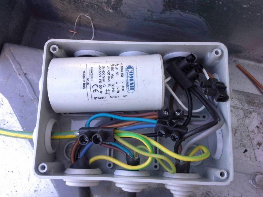 Schema electrique pompe forage