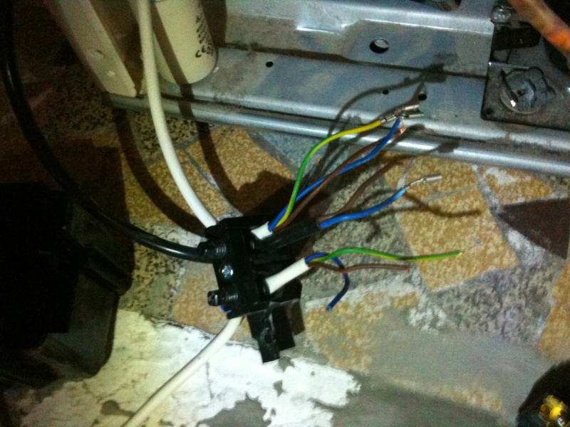 Schema electrique frigo liebherr