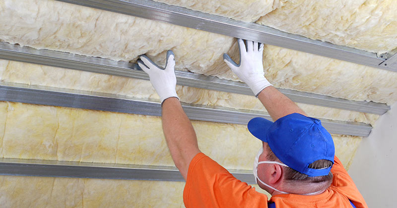 Comment isoler un faux plafond