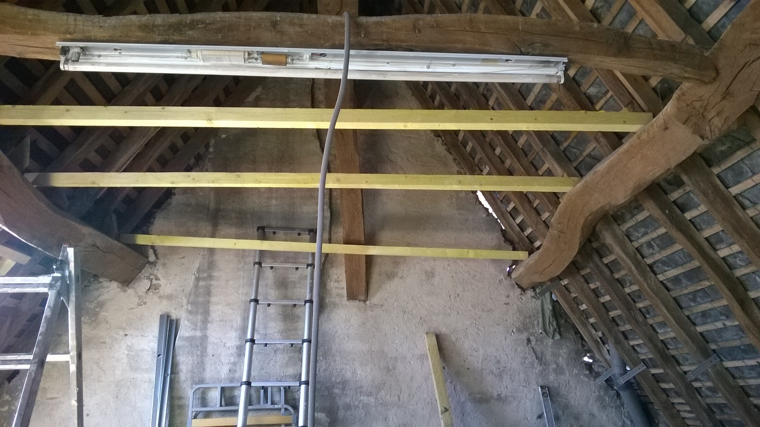 Isoler plafond bruit voisin