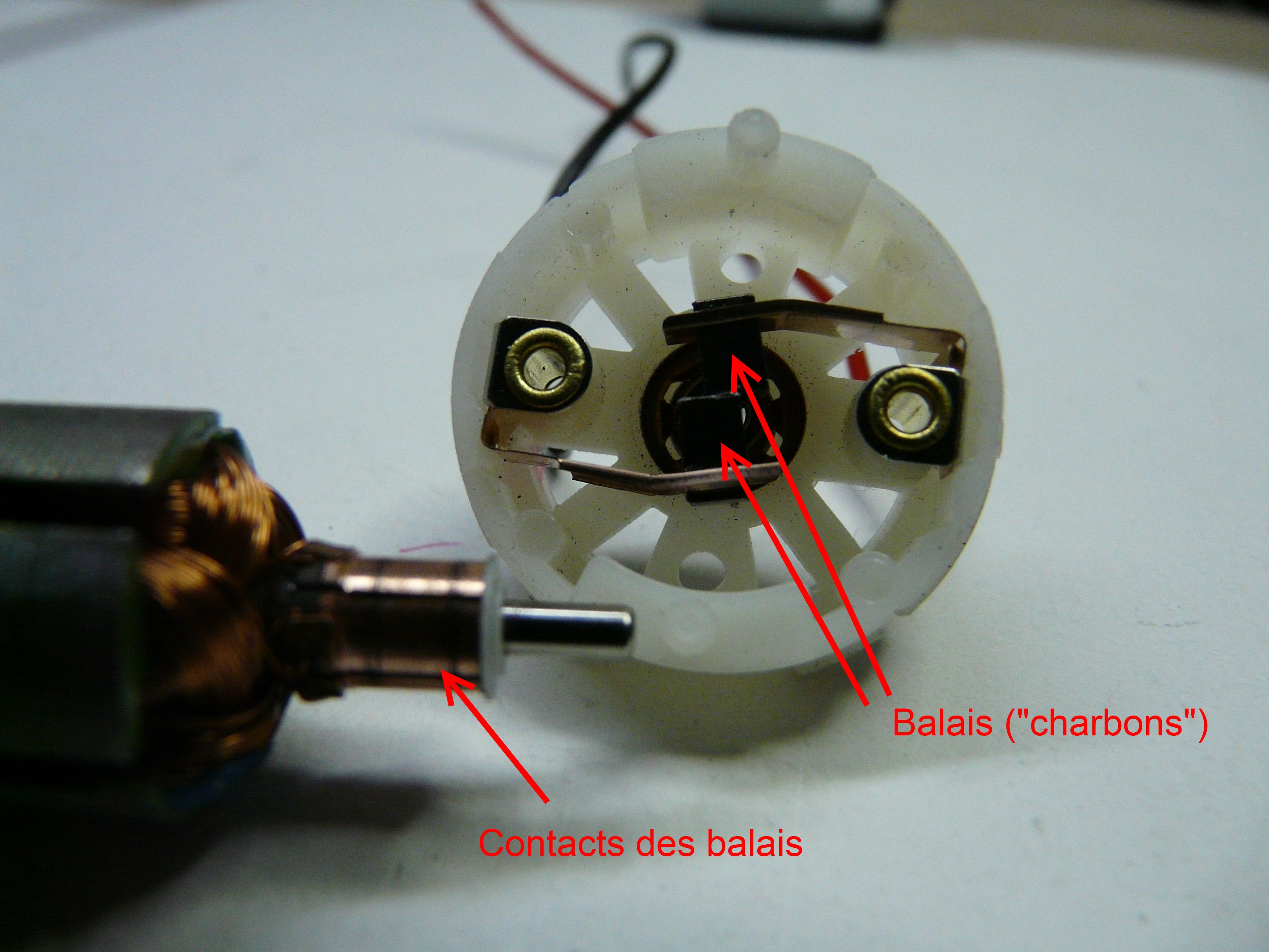 Schema moteur electrique charbon
