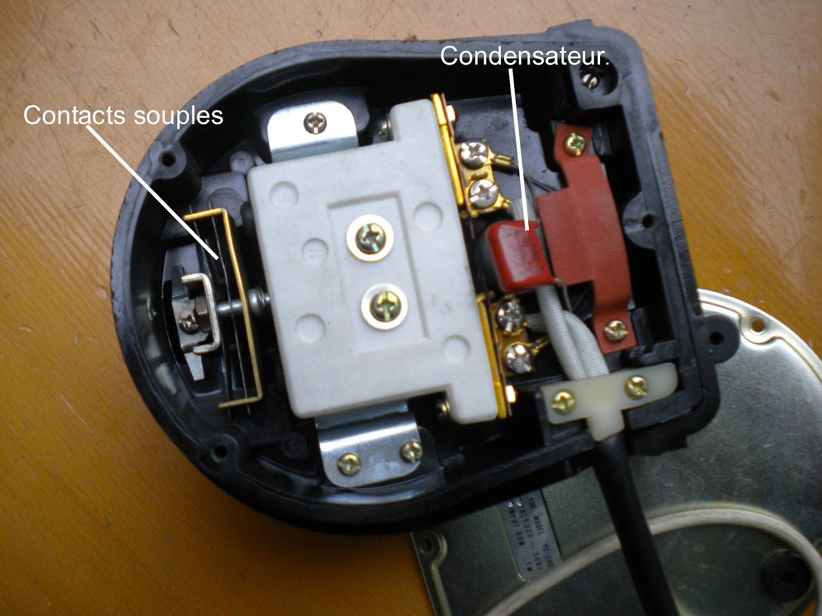 Schema electrique pédale machine a coudre