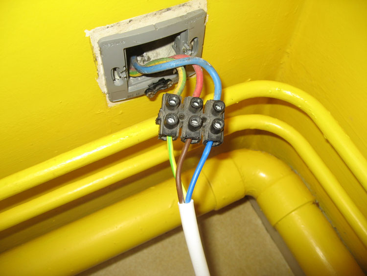 Schema branchement electrique gaziniere Combles isolation — free download